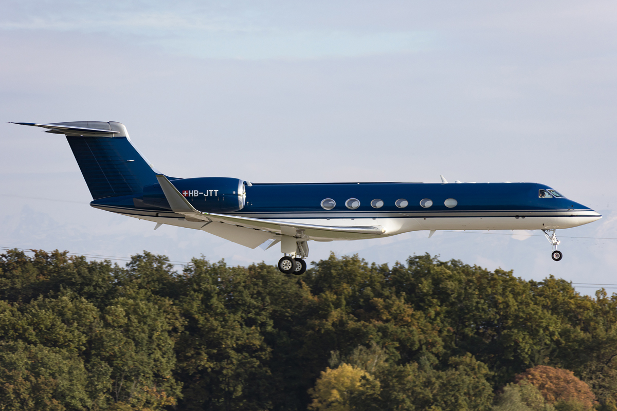 Private, HB-JTT, Gulfstream, G-V, 17.10.2015, GVA, Geneve, Switzerland



