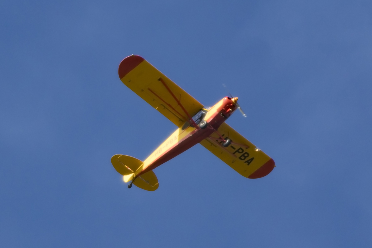 Private, HB-PBA, Piper, PA-18-150 Super Cub, 17.10.2015, GVA, Geneve, Switzerland




