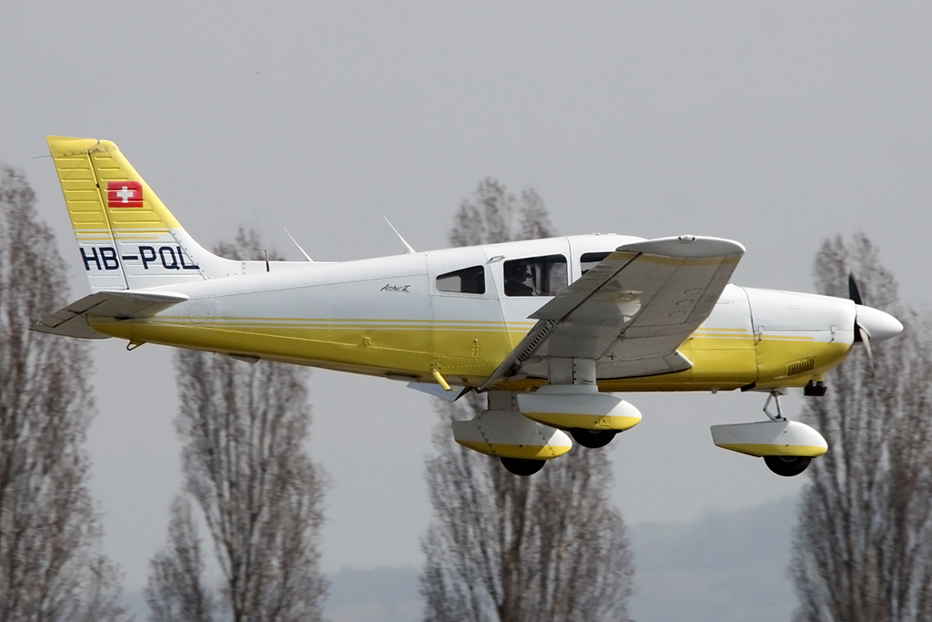 Private, HB-PQL, Piper, PA28-181, 24.03.2015, BSL, Basel, Switzerland 



