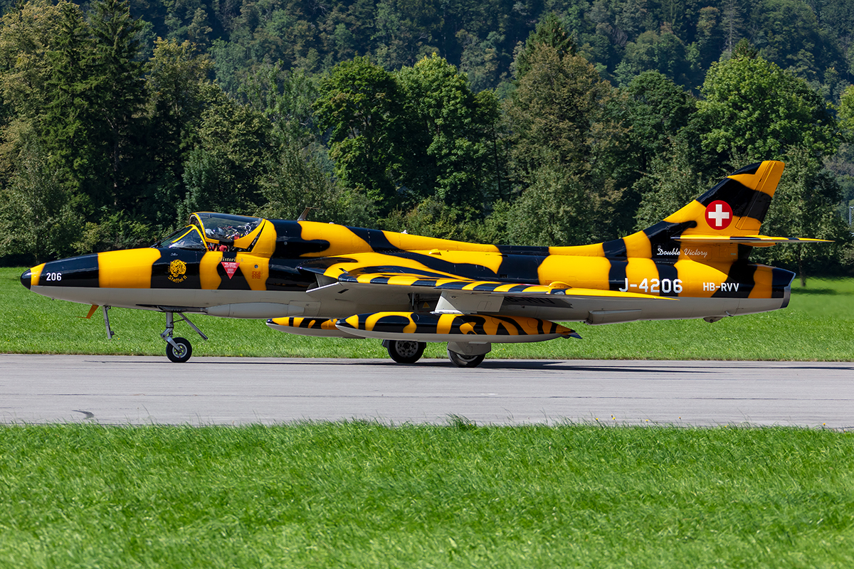 Private, HB-RVV, Hawker, Hunter MK 58, 05.09.2021, LSMF, Mollis, Switzerland