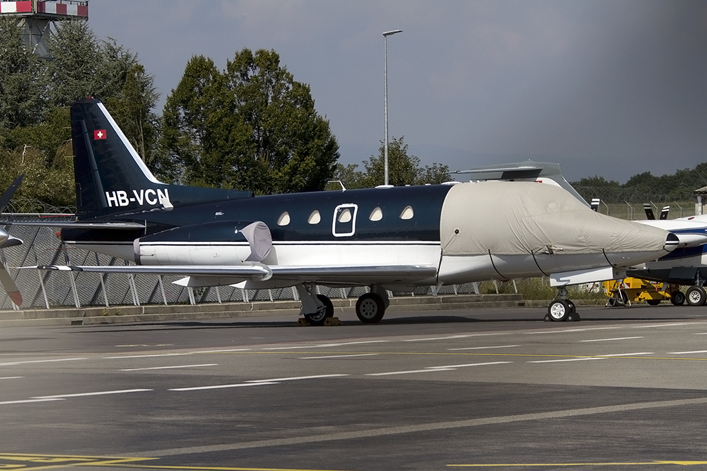 Private, HB-VNC, Rockwell, S-65 Sabreliner, 31.08.2013, GVA, Geneve, Switzerland 



