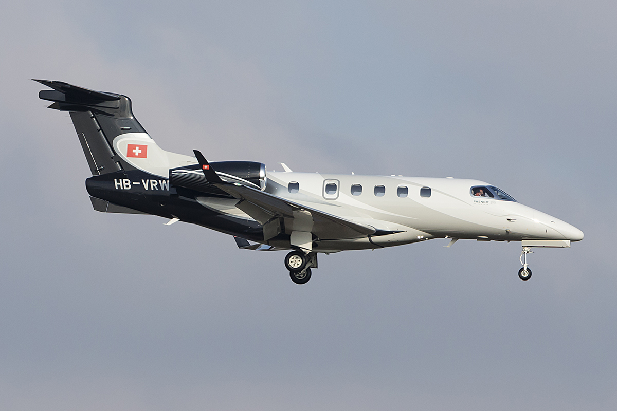 Private, HB-VRW, Embraer, EMB-505 Phenom 300, 19.01.2019, ZRH, Zürich, Switzerland


