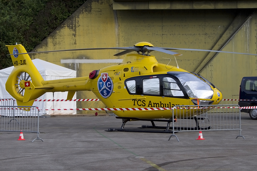 Private, HB-ZJE, Eurocopter, EC-135 P-1 29.08.2014, LSMP, Payerne, Switzerland 


