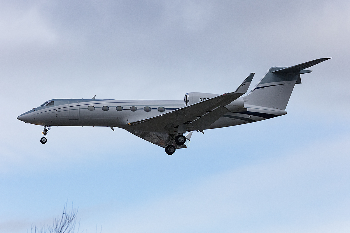 Private, N125GG, Gulfstream, G-450, 21.01.2018, ZRH, Zürich, Switzerland 




