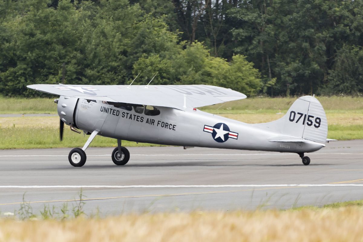 Private, N3458V, Cessna, 195 Businessliner, 24.06.2016, EBFS, Florennes, Belgium 





