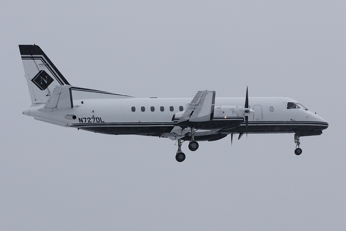 Private, N727DL, Saab, SF-340A, 18.01.2017, ZRH, Zürich, Switzerland 



