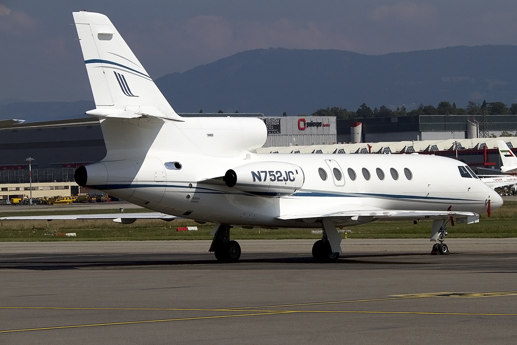 Private, N752JC, Dassault, Falcon 50, 31.08.2013, GVA, Geneve, Switzerland 




