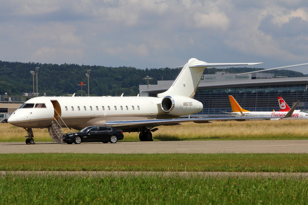 Private, N807DC, Bombardier Global Express XRS, 19.Juni 2015, ZRH Zürich, Switzerland.
