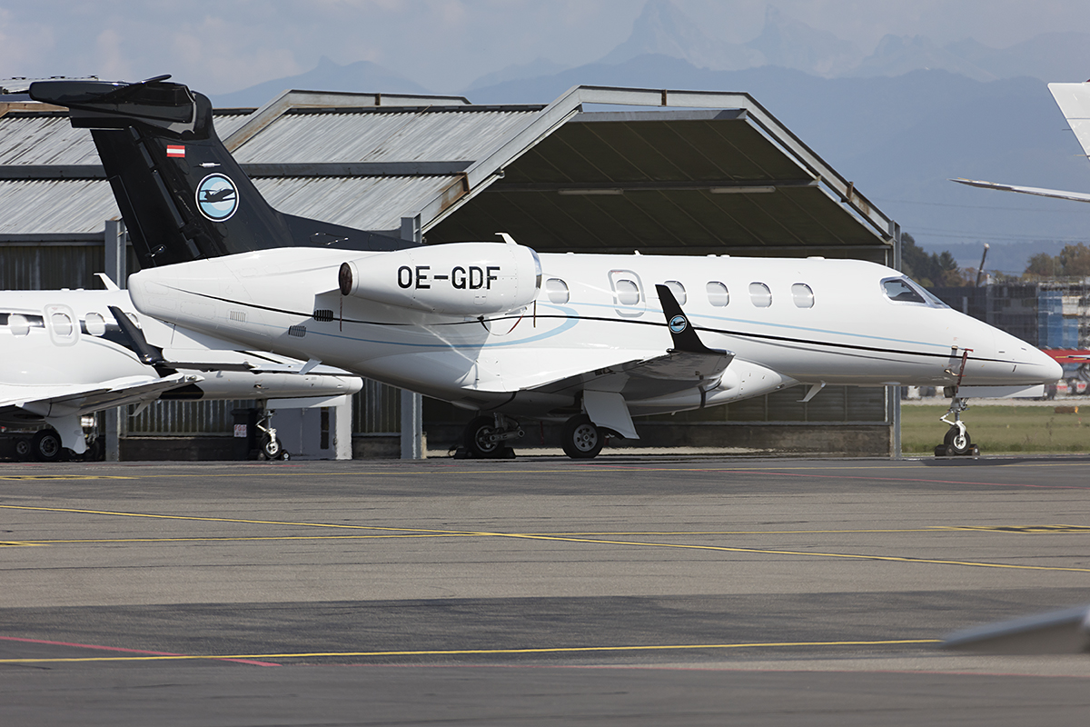 Private, OE-GDF, Embraer, EMB-505 Phenom 300, 24.09.2017, GVA, Geneve, Switzerland 


