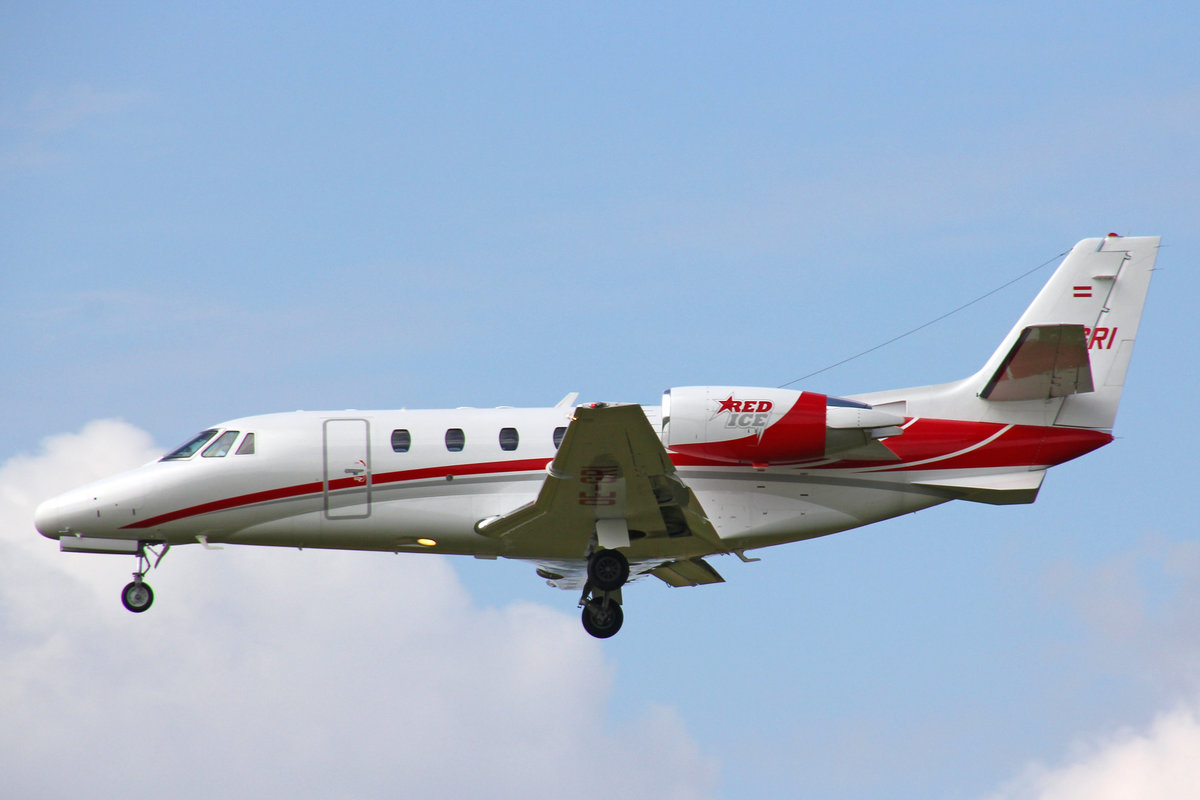 Private, OE-GRI, Cessna 560XL, 09.Juli 2016, ZRH Zürich, Switzerland.