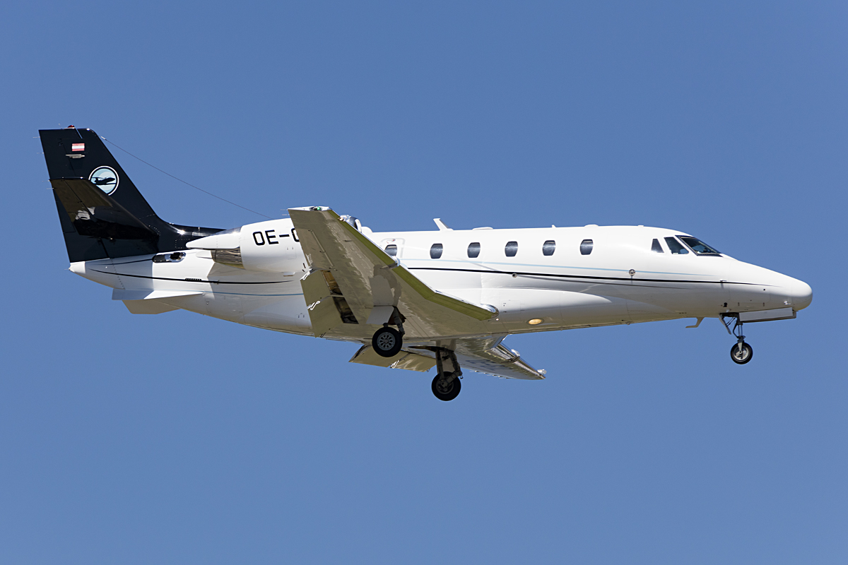 Private, OE-GXL, Cessna, 560XL Citation Excel, 17.07.2016, GVA, Geneve, Switzerland 




