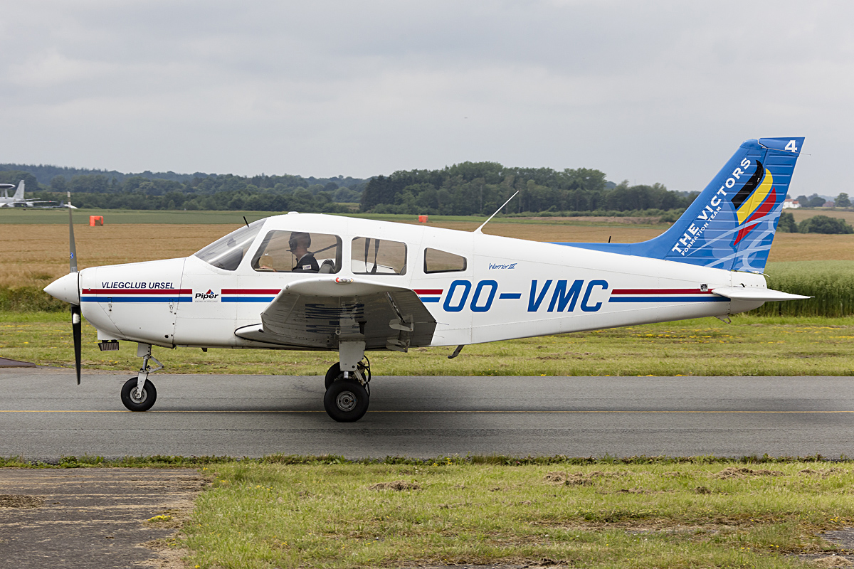 Private, OO-VMC, Piper, PA-28-161 Warrier III, 24.06.2016, EBFS, Florennes, Belgium 

