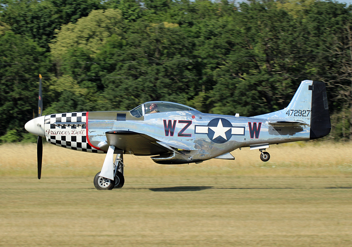 Private P-51D Mustang, NL51ZW, Flugplatz Bienenfarm, 02.07.2022