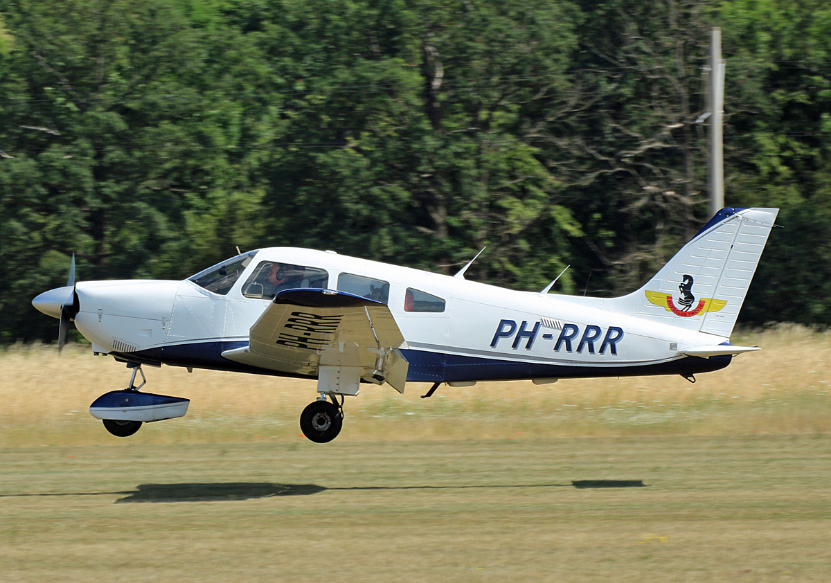 Private Piper PA-28-181 Archer II, PH-RRR, Flugplatz Bienenfarm, 02.07.2022