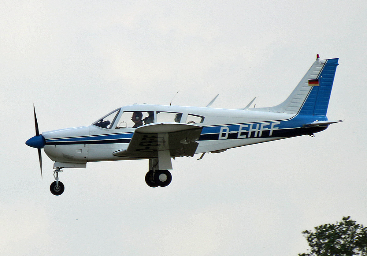 Private Piper PA-28RT-201 Arrow IV, D-EHFF, Stearman and Friends 2021, Flugplatz Bienenfarm, 03.07.2021