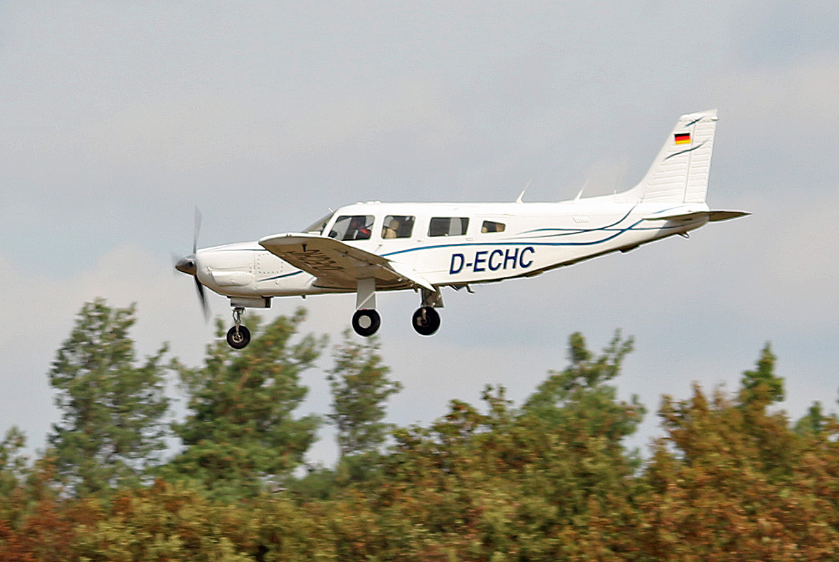 Private, Piper PA-32-301 Saratoga SP, D-ECHC, Flugplatz Bienenfarm, 16.09.2018