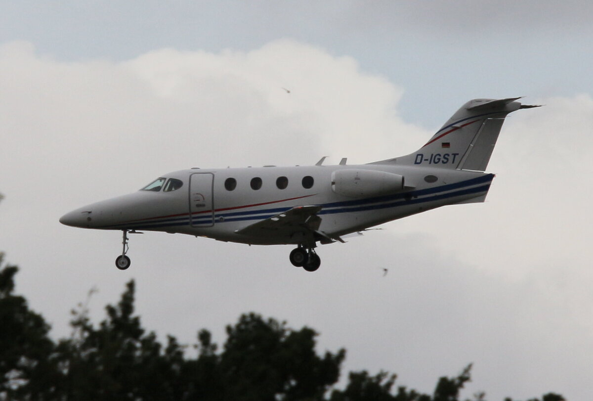 Private Rayheon 390 Premier 1, D-IGST, BER, 09.06.2026