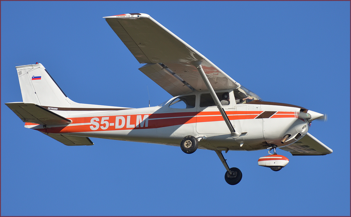 Private S5-DLM, Cessna 172M Skyhawk, Maribor MBX, 5.12.2017