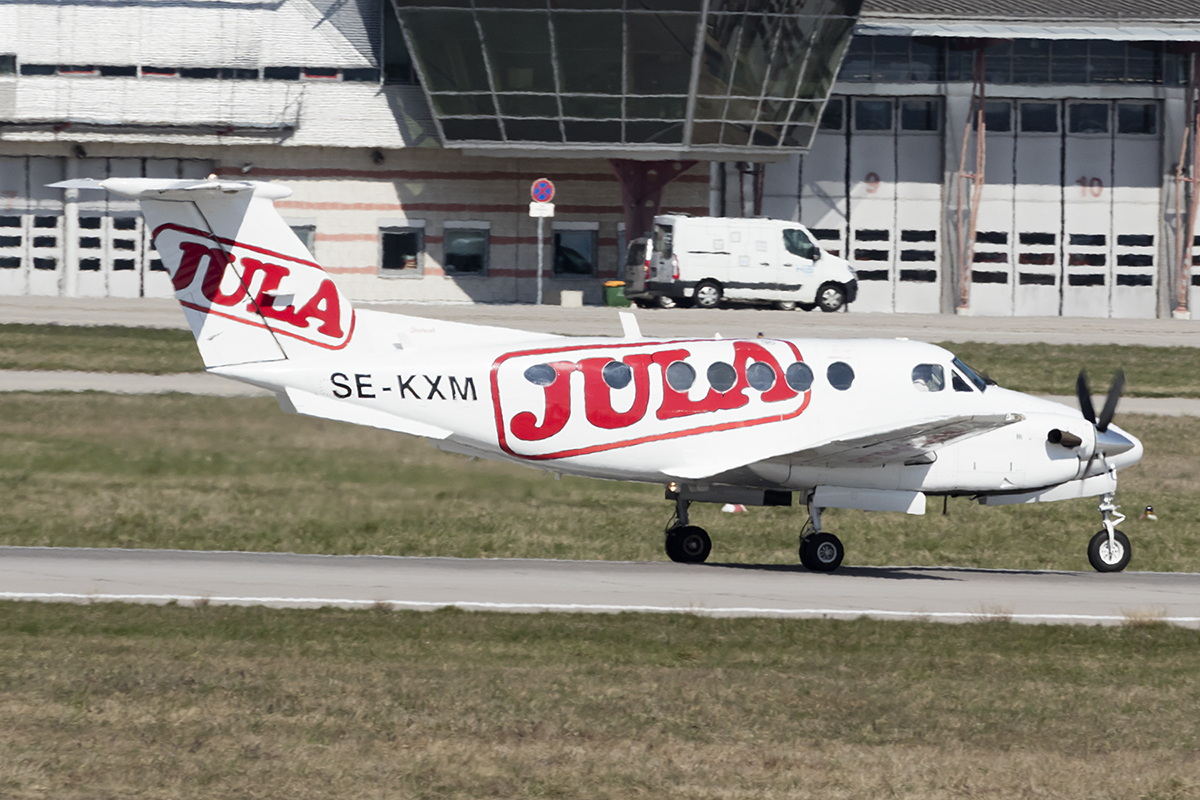 Private, SE-KXM, Beechcraft, Super King Air 200, 28.03.2019, STR, Stuttgart, Germany 

