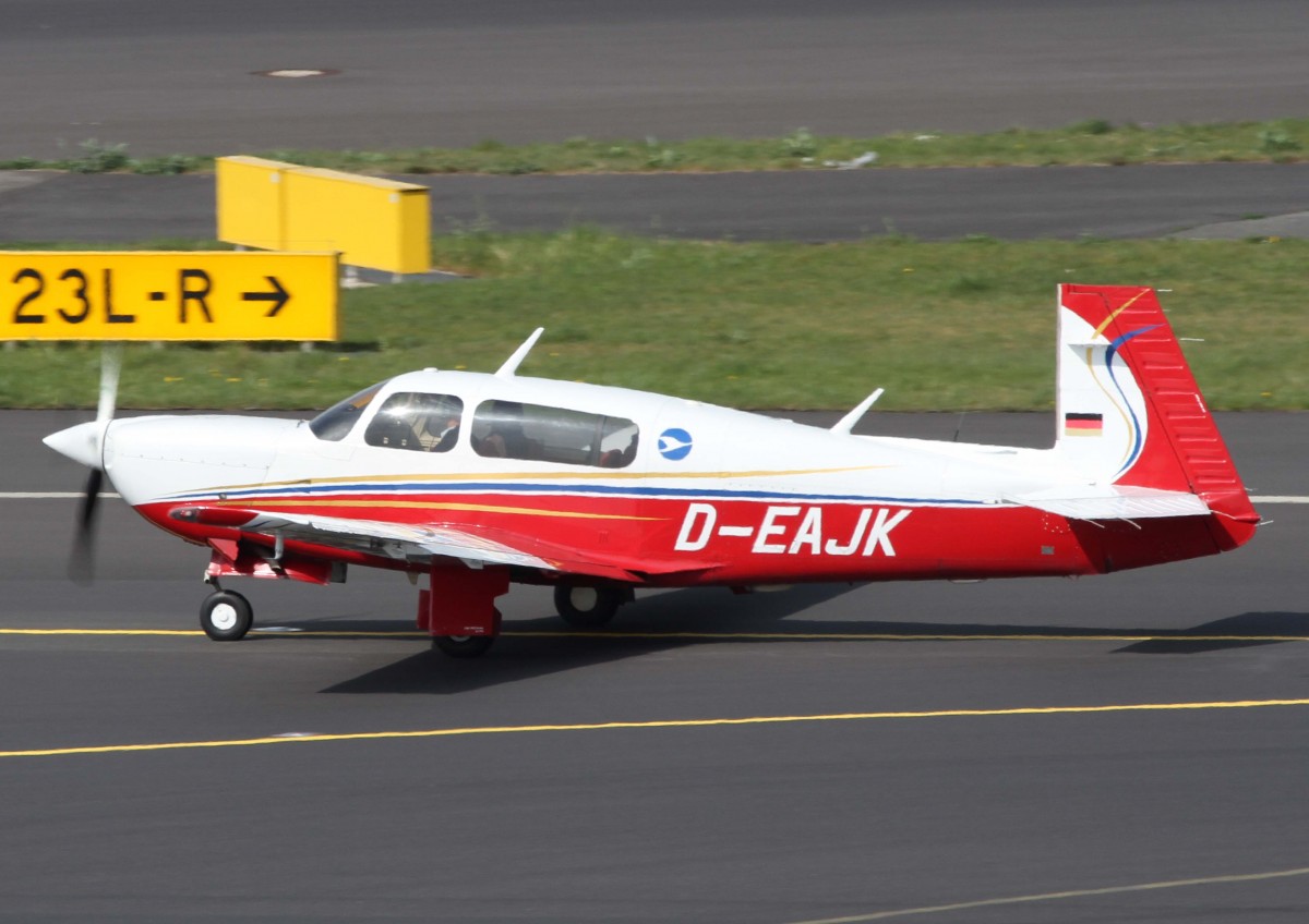 Prrivat, D-EAJK  The Red Baron , Mooney, M-20 M, 02.04.2014, DUS-EDDL, Dsseldorf, Germany 