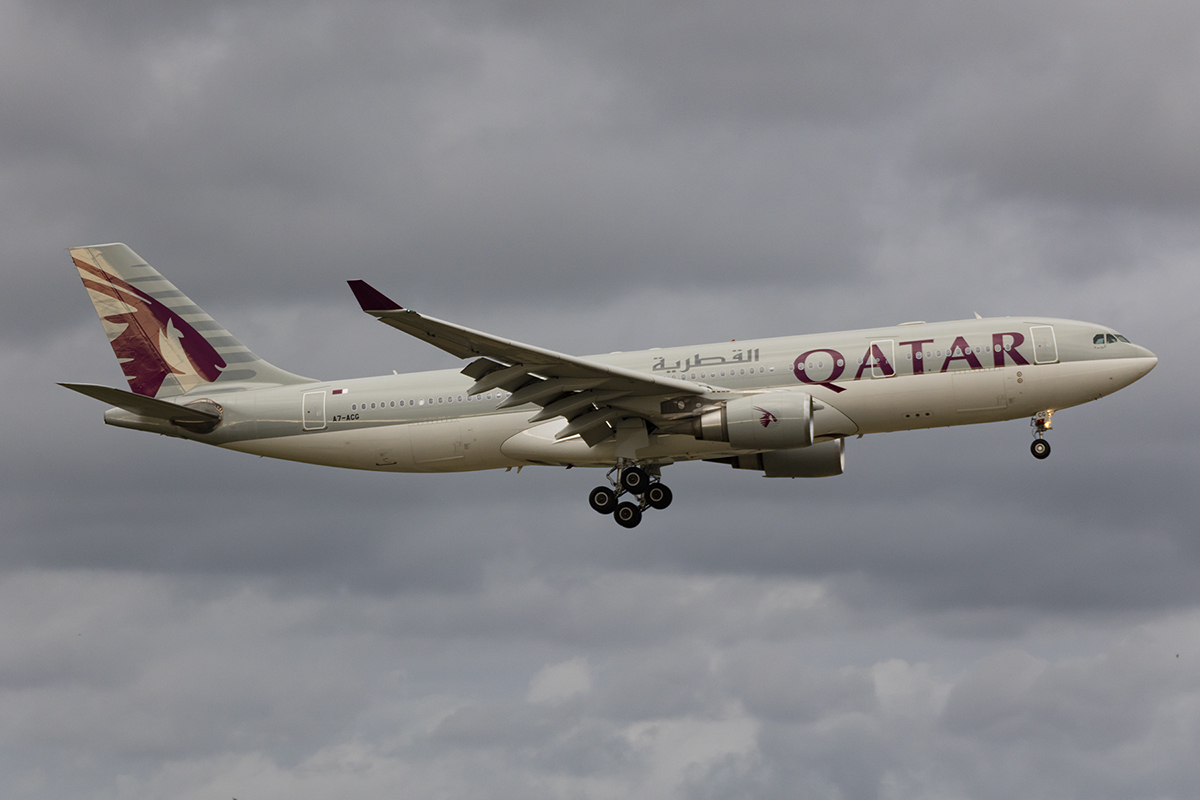 Qatar Airways, A7-ACG, Airbus, A330-202, 01.05.2017, FCO, Roma, Italy 


