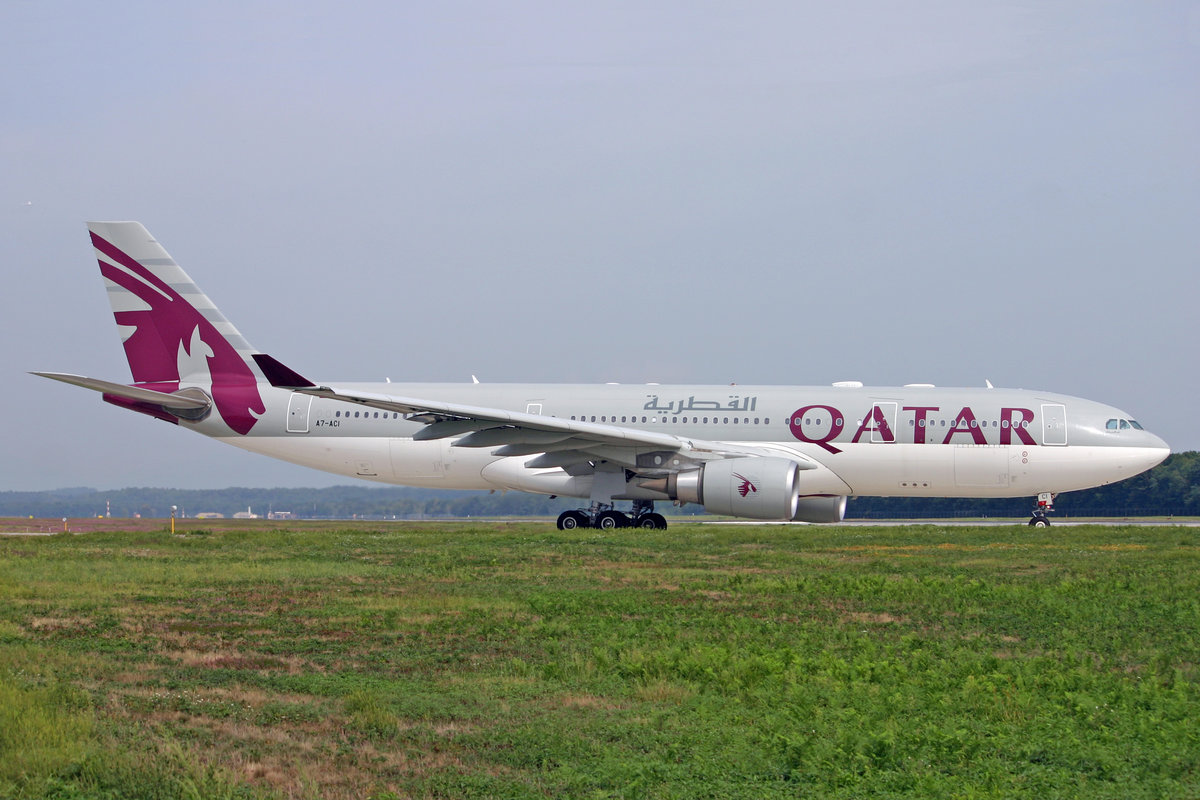 Qatar Airways, A7-ACI, Airbus A330-202, msn: 746, 12.September 2010, MXP Milano Malpensa, Italy.
