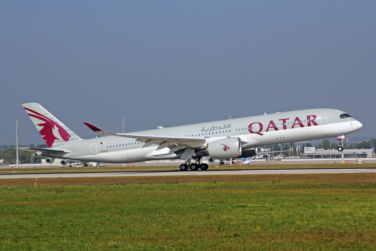 Qatar Airways, A7-ALI, Airbus A350-941, 24.September 2016, MUC München, Germany.