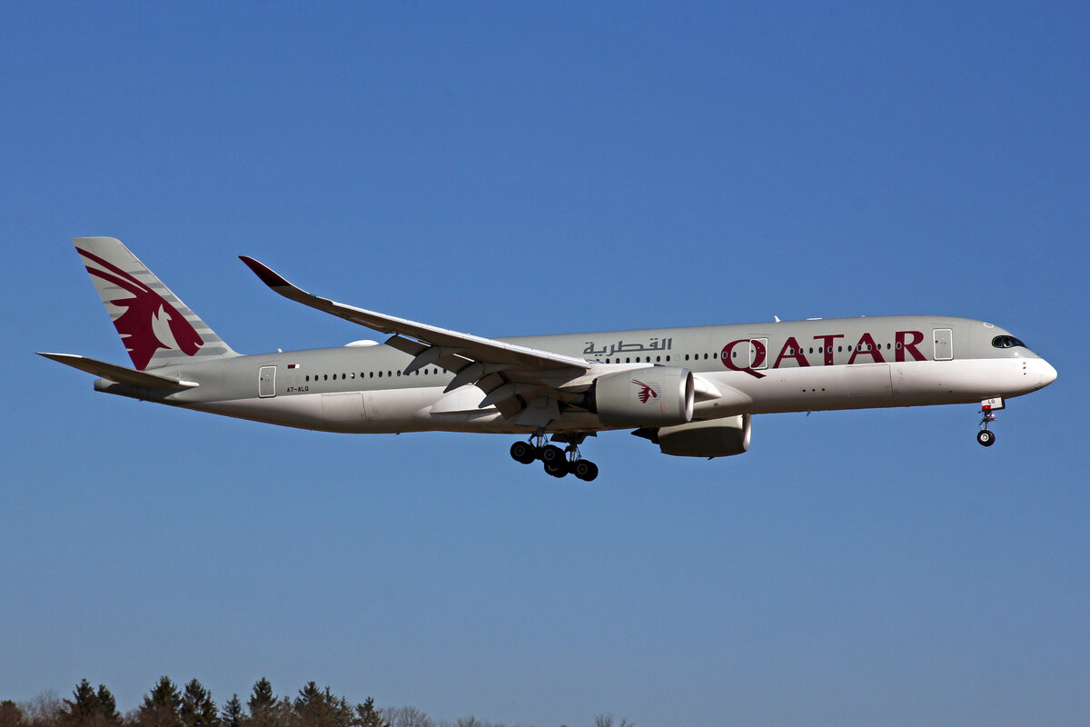 Qatar Airways, A7-ALQ, Airbus A350-941, msn: 076, 13.Februar 2022, ZRH Zürich, Switzerland.