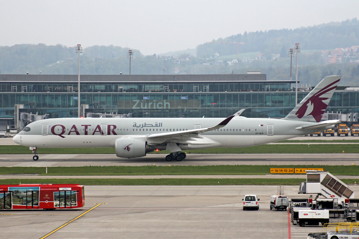 Qatar Airways, A7-ALR, Airbus A350-941, msn: 078, 23.April 2022, ZRH Zürich, Switzerland.