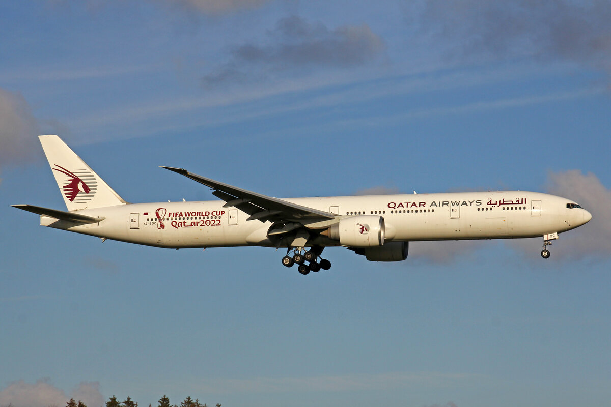 Qatar Airways, A7-BOC, Boeing B777-367ER, msn: 36164/845,  FIFA World Cup 2022 , 26.November 2022, ZRH Zürich, Switzerland.