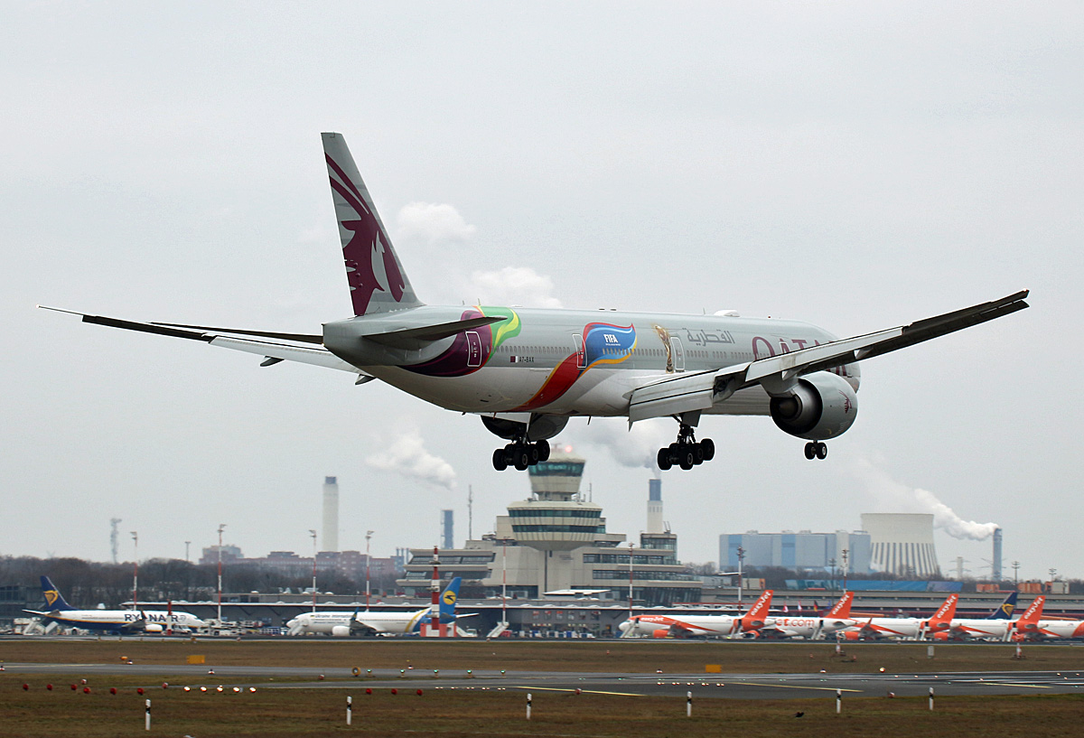 Qatar Airways, Boeing B 777-3DZ(ER), A7-BAX, TXL, 02.03.2019