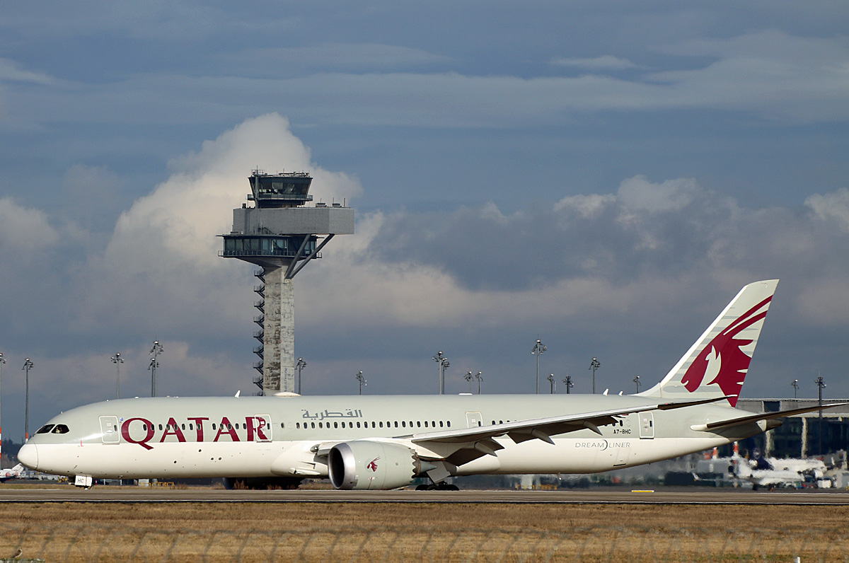 Qatar Airways, Boeing B 787-9 Dreamliner, A7-BHC, BER, 10.02.2024