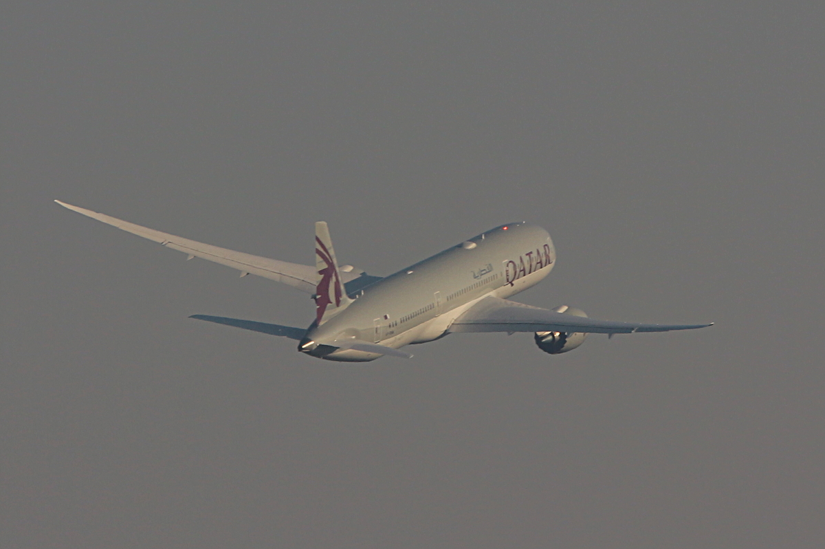 Qatar Airways, Boeing B 787-9 Dreamliner, A7-BHW, BER, 07.11.2025