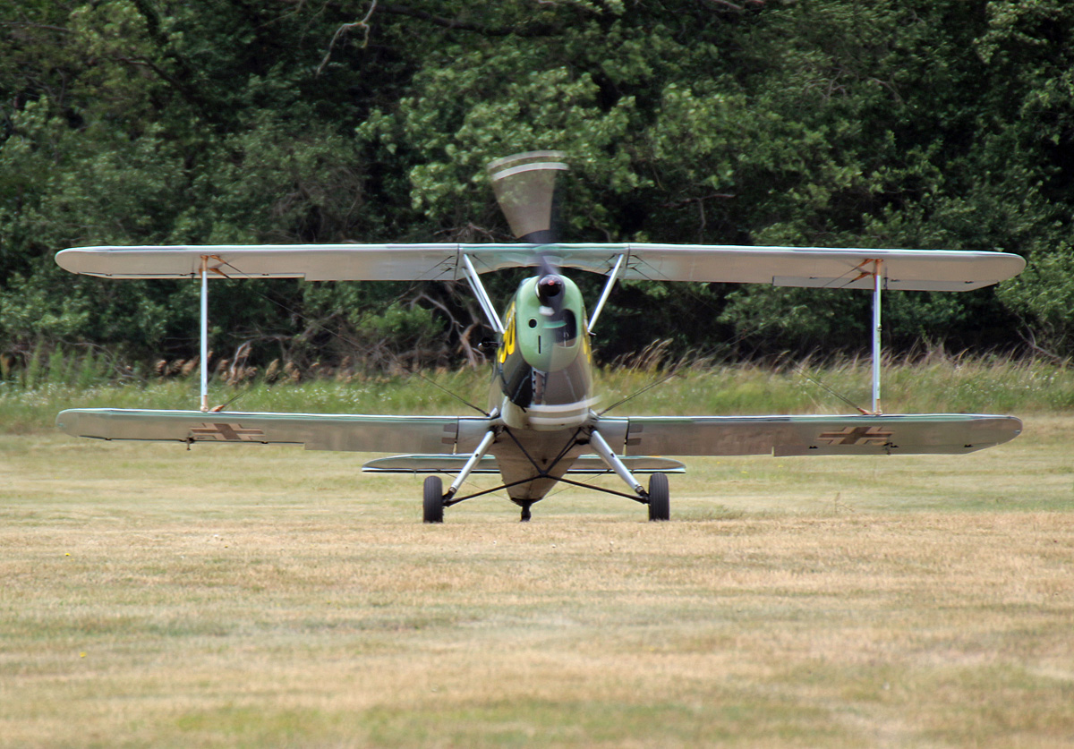 Quax, Bcker 131 Jungmann (CASA 1.131), D-EQXA, Flugplatz Bienenfarm, 07.07.2019