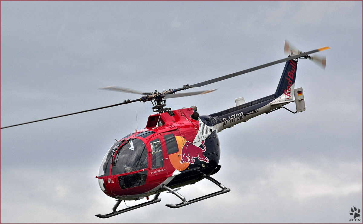 Red Bull D-HTDM, MBB Bo-105; Flying Bulls Training Camp auf Maribor Flughafen MBX. /14.4.2016