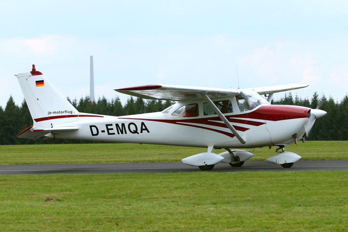 Reims-Cessna F172E Skyhawk, D-EMQA. Dahlemer Binz (EDKV) am 03.09.2017.