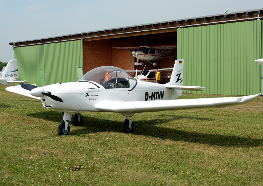 Roland Aircraft Z 602, D-MtNN in Müggenhausen - 08.06.2014