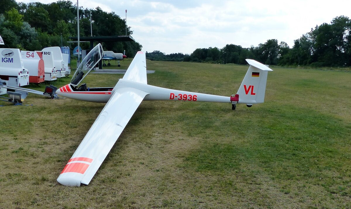 Rolladen Schneider LS3a, D-3936, Flugplatz Moosburg auf der Kippe (EDPI), 26.3.2023