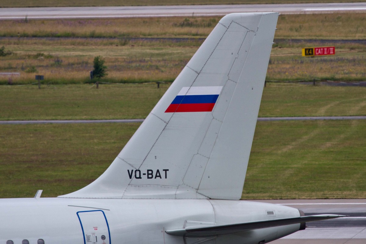 Rossiya (FV-SDM), VQ-BAT, Airbus, A 319-111 (Seitenleitwerk/Tail), 27.06.2015, DUS-EDDL, Düsseldorf, Germany