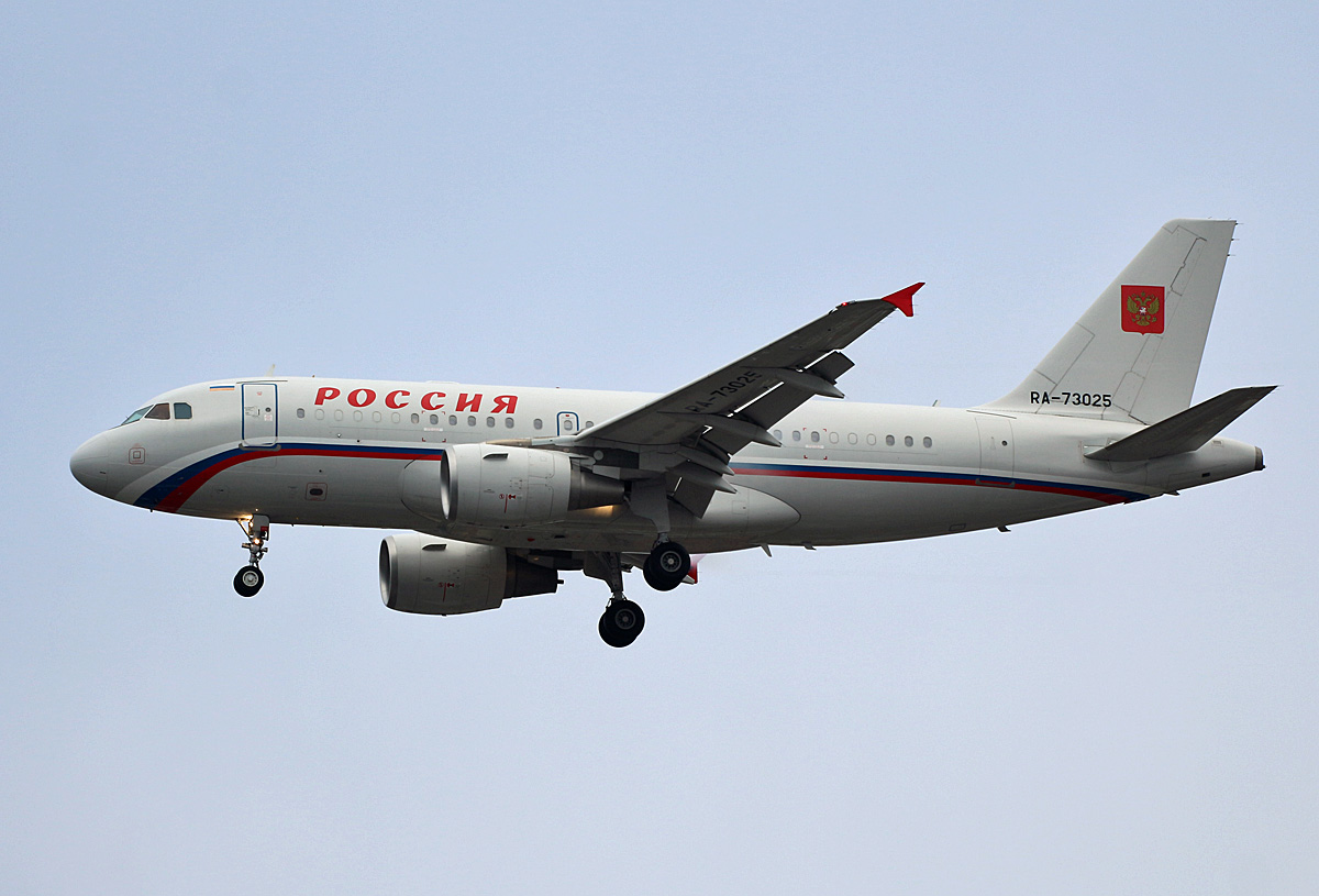 Rossiya State Transport Company, Airbus A 319-115X(CJ), RA-73025, TXL, 19.01.2020