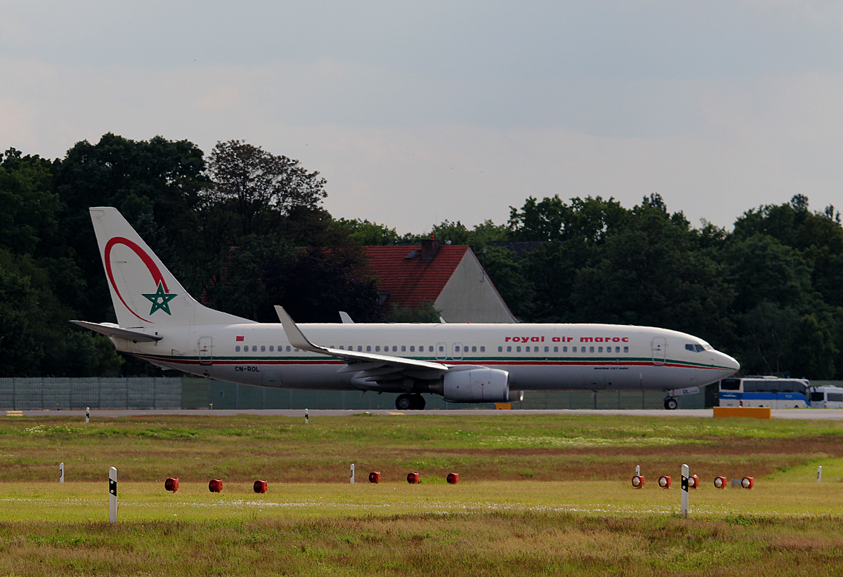 Royal Air Maroc B 737-8B6 LN-ROL kurz vor dem Start in Berlin-Tegel am 09.05.2014