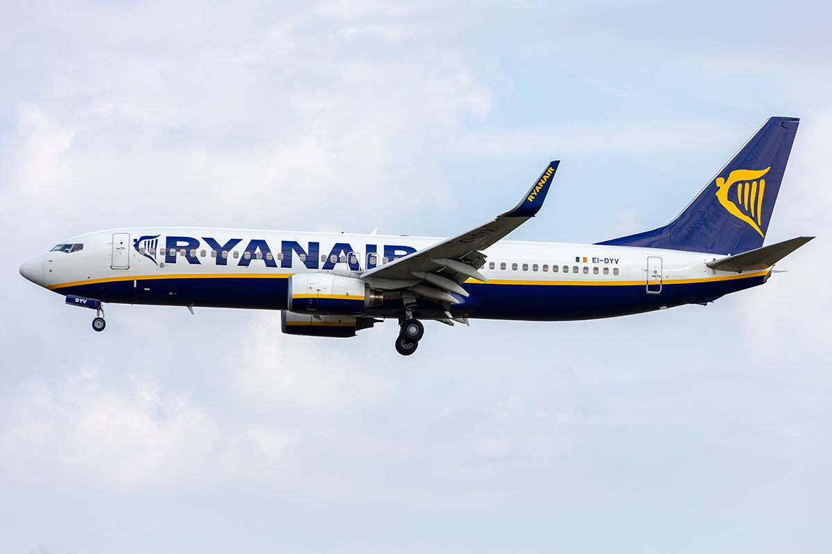 Ryanair ( Malta Air ), EI-DYV, Boeing, B737-8AS, 16.08.2021, BER, Berlin, Germany