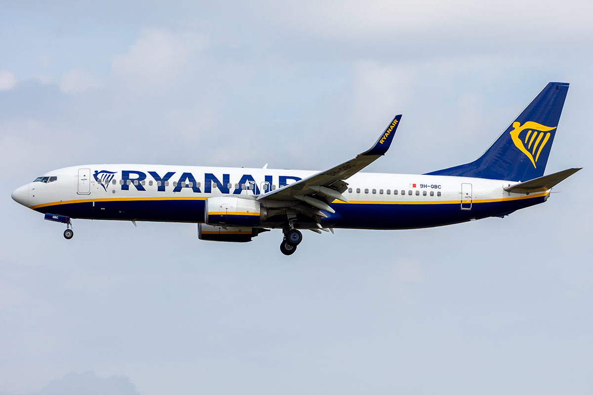 Ryanair ( Malta Air ), 9H-QBV, Boeing, B737-8AS, 16.08.2021, BER, Berlin, Germany