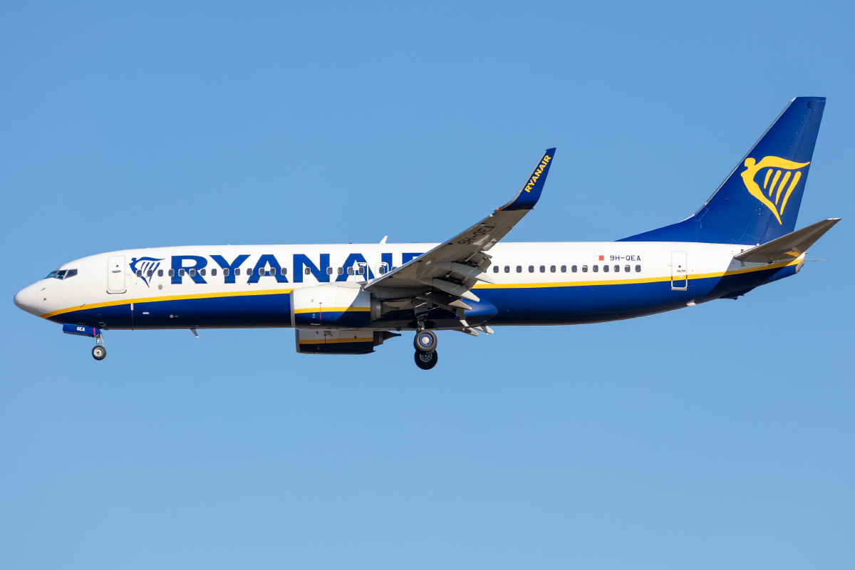 Ryanair, 9H-QEA, Boeing, B737-8AS, 05.11.2021, MXP, Mailand, Italy