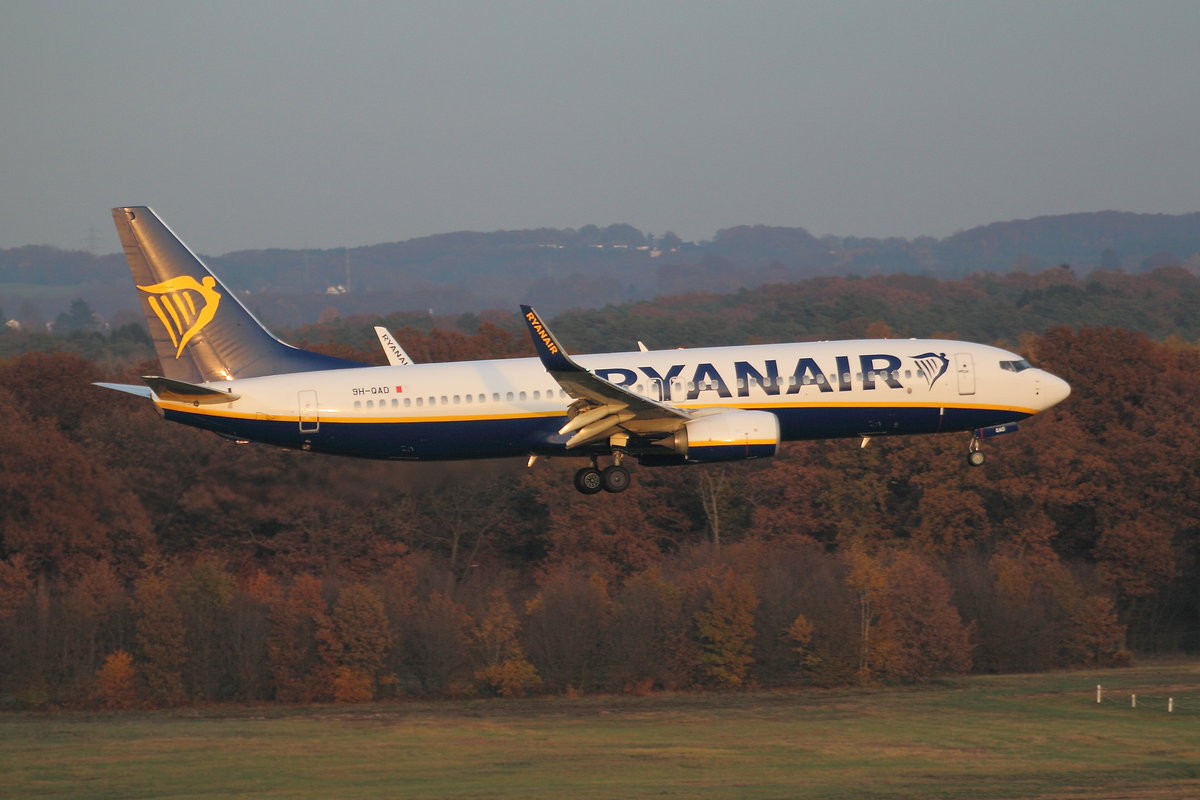 Ryanair, Boeing 737-8AS, 9H-QAD. Köln-Bonn (EDDK) am 24.11.2019.