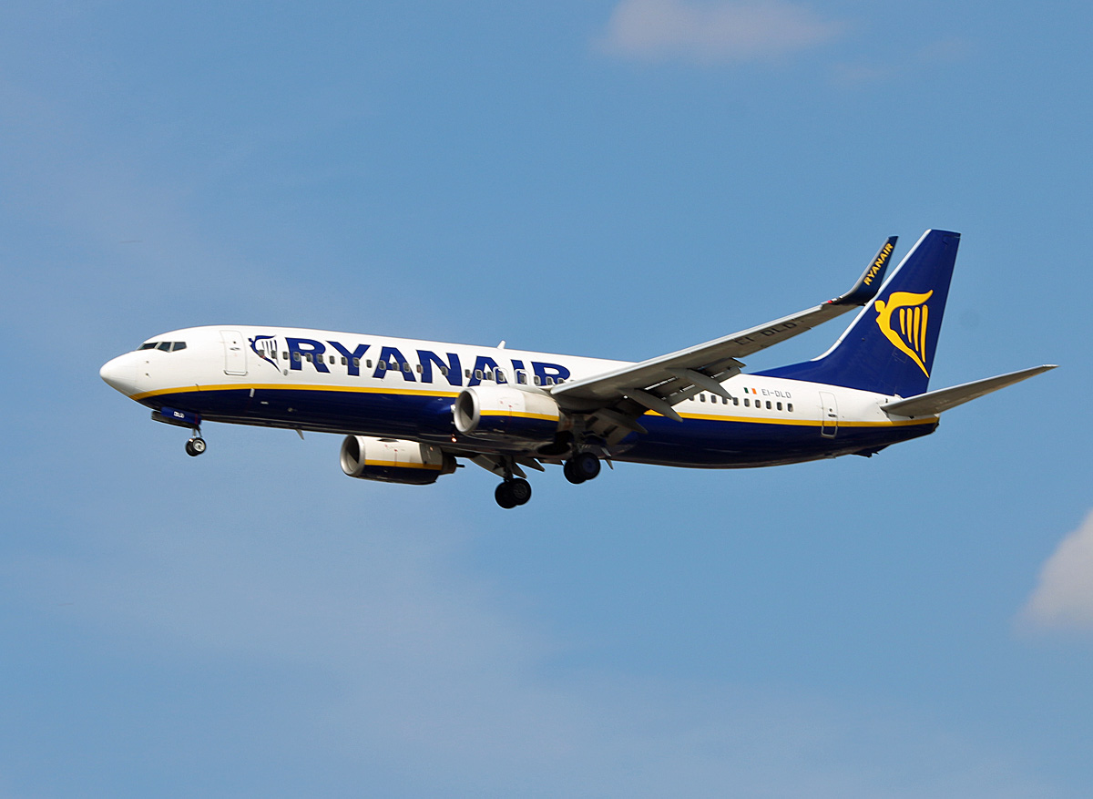Ryanair, Boeing B 737-8AS, EI-DLD, TXL, 18.08.2018