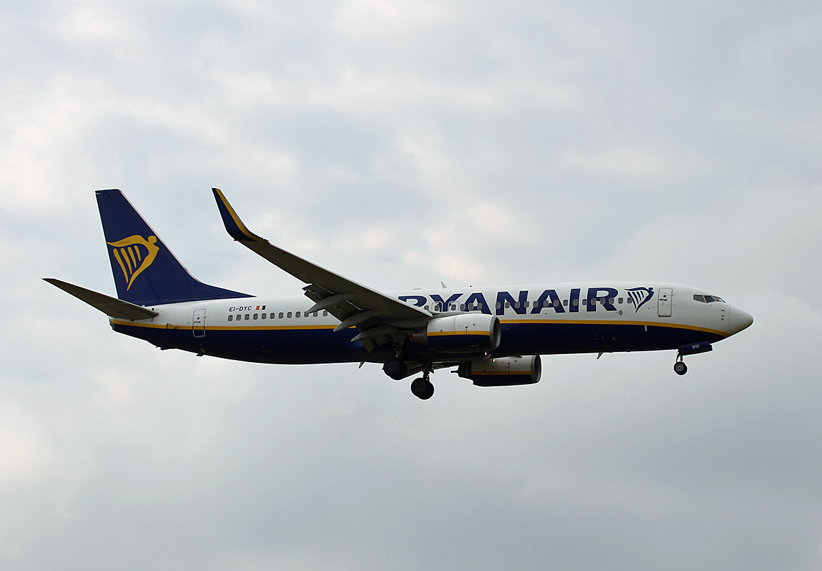 Ryanair, Boeing B 737-8AS, EI-DYC, TXL, 04.08.2019
