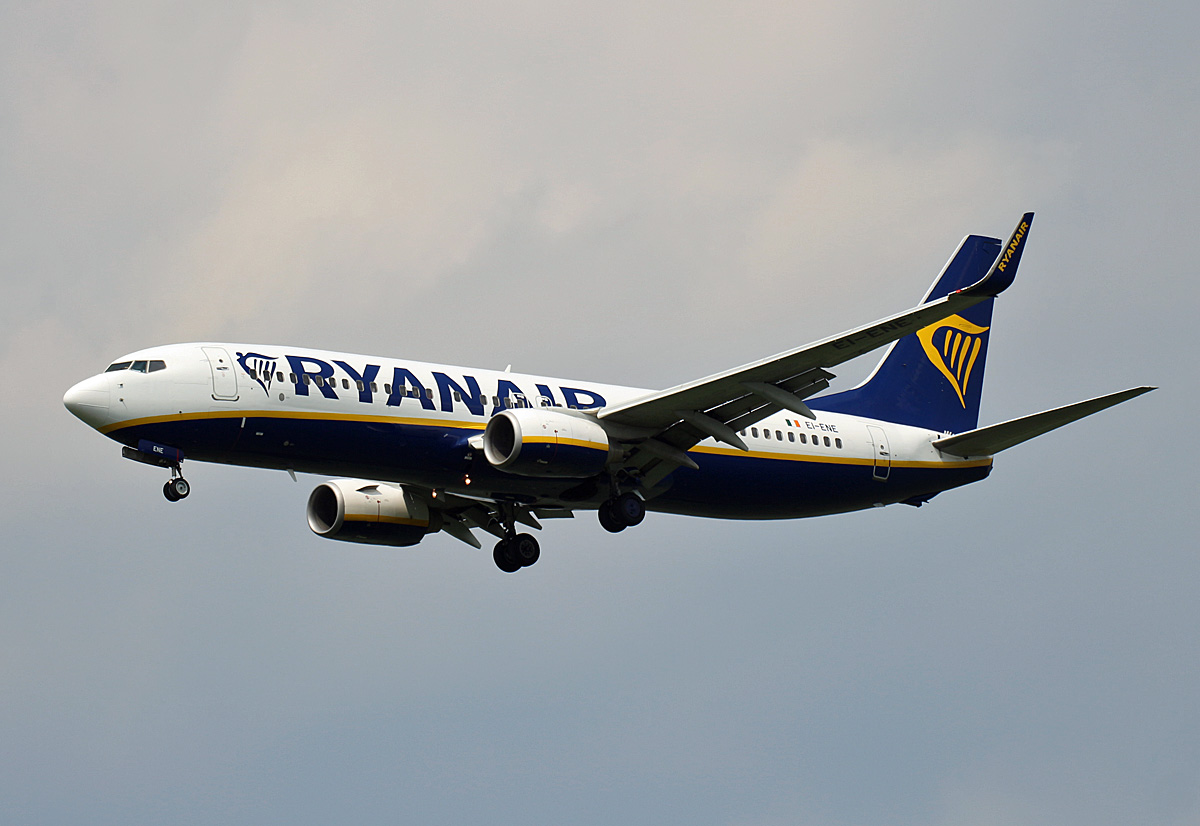Ryanair, Boeing B 737-8AS, EI-ENE, SXF, 24.05.2019