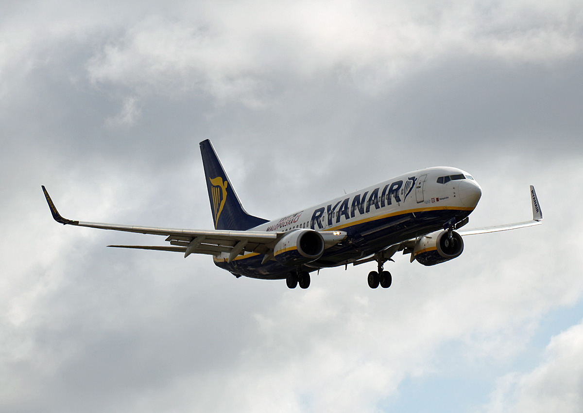 Ryanair, Boeing B 737-8AS, EI-EPD, TXL, 19.09.2019
