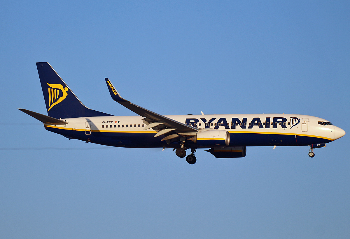 Ryanair, Boeing B 737-8AS, EI-EVP, SXF, 20.01.2019